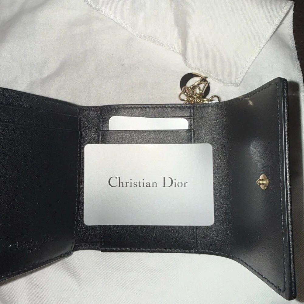 Lady Dior Lotus Wallet - Picture 4 of 6